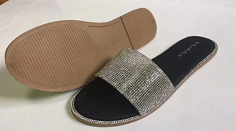 Platte Schoenen Vrouwelijke Glitter Slides Lage Dames Slippers Slippers Vrouwen Jelly 2024 Rubber Kristal PU Stof Glitter Slides Schoenen Wom