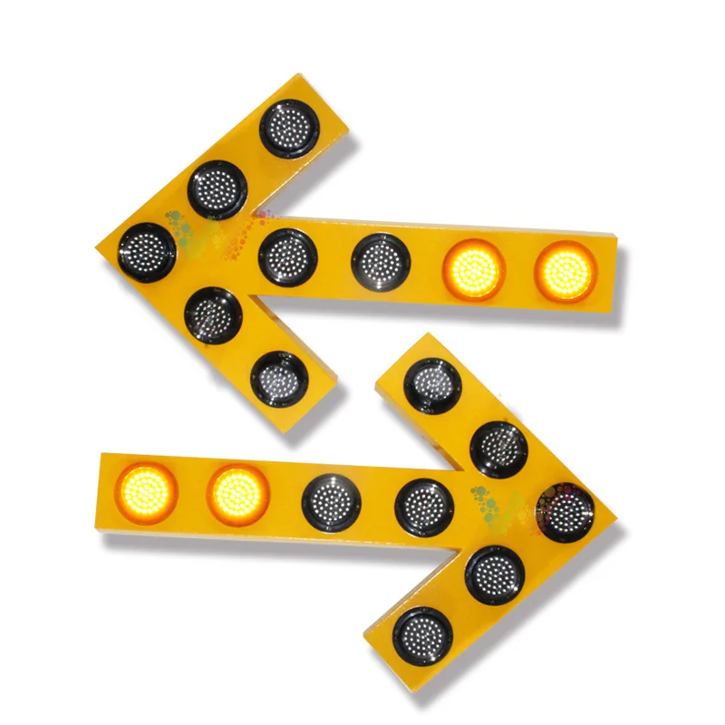 12 Years Factory Wholesale Price Road Construction Aluminum Yellow Flashing Arrow Sign