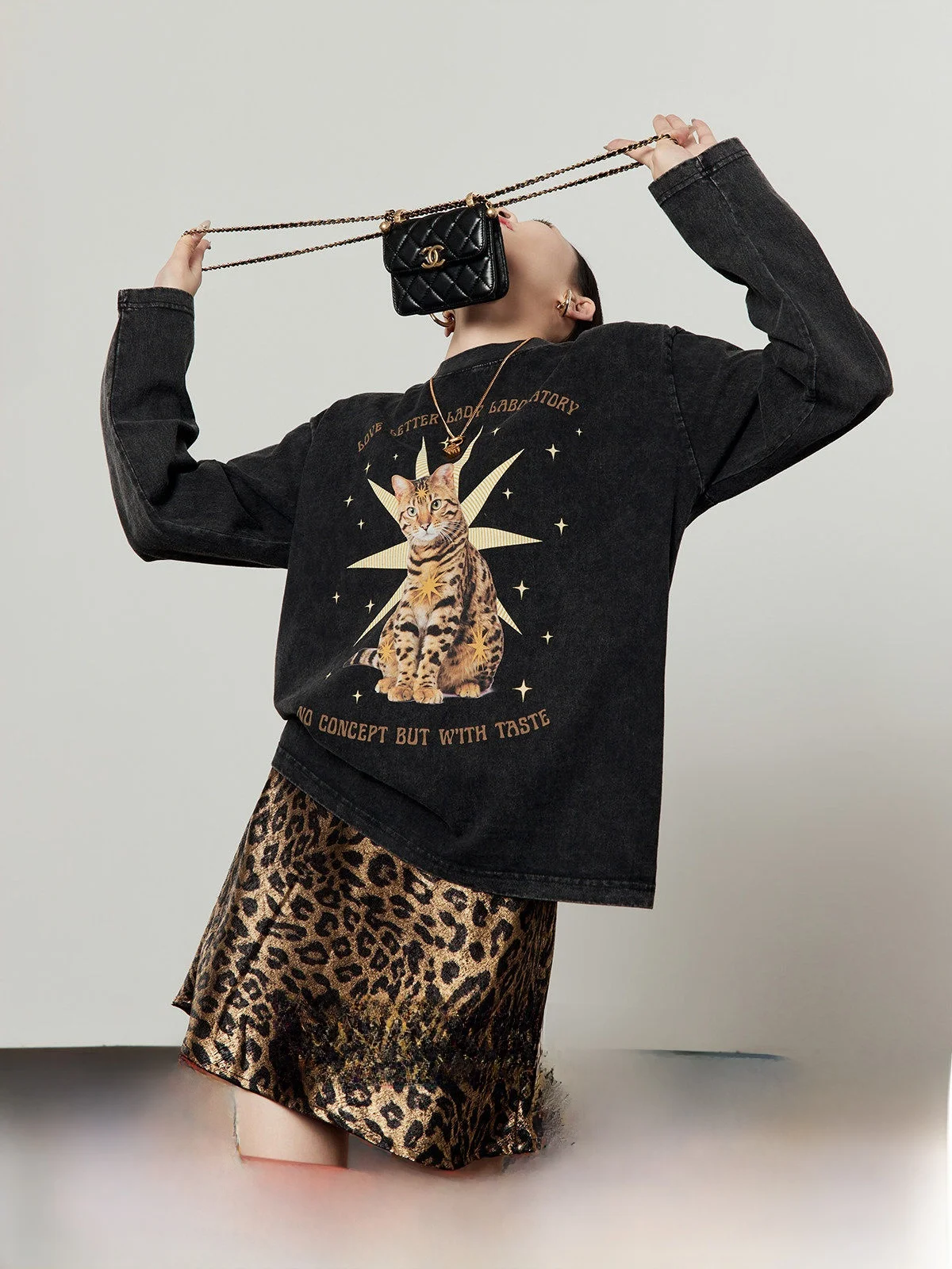 

Loose Long Sleeve Black T-Shirt Women's Spring 2026 New Style Casual Star Leopard Print Comfortable Breathable Ladies...
