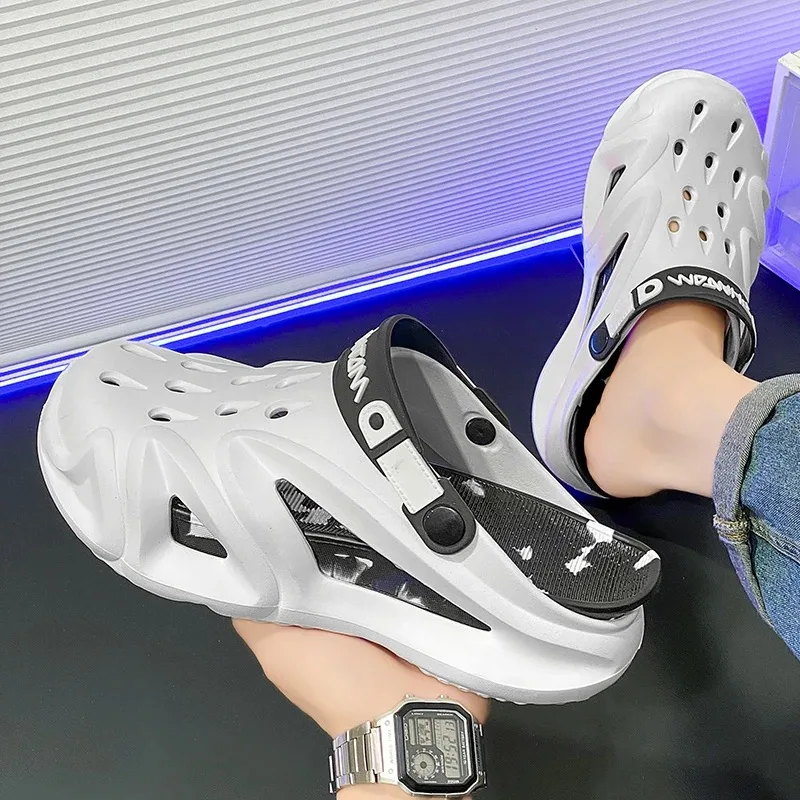 

Men's Leisure Clogs Summer Soft Thick Sole Non-Slip Beach Slippers Outdoor Sandals Sport Comfortable And Wear-resistant Footwear