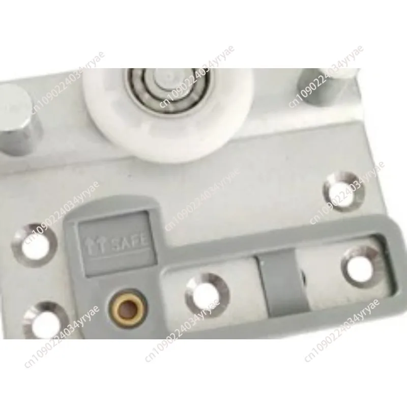 

European Standard Sliding Door Wheel Accessories, Cabinet Sliding Door Roller, Track Wheel E008