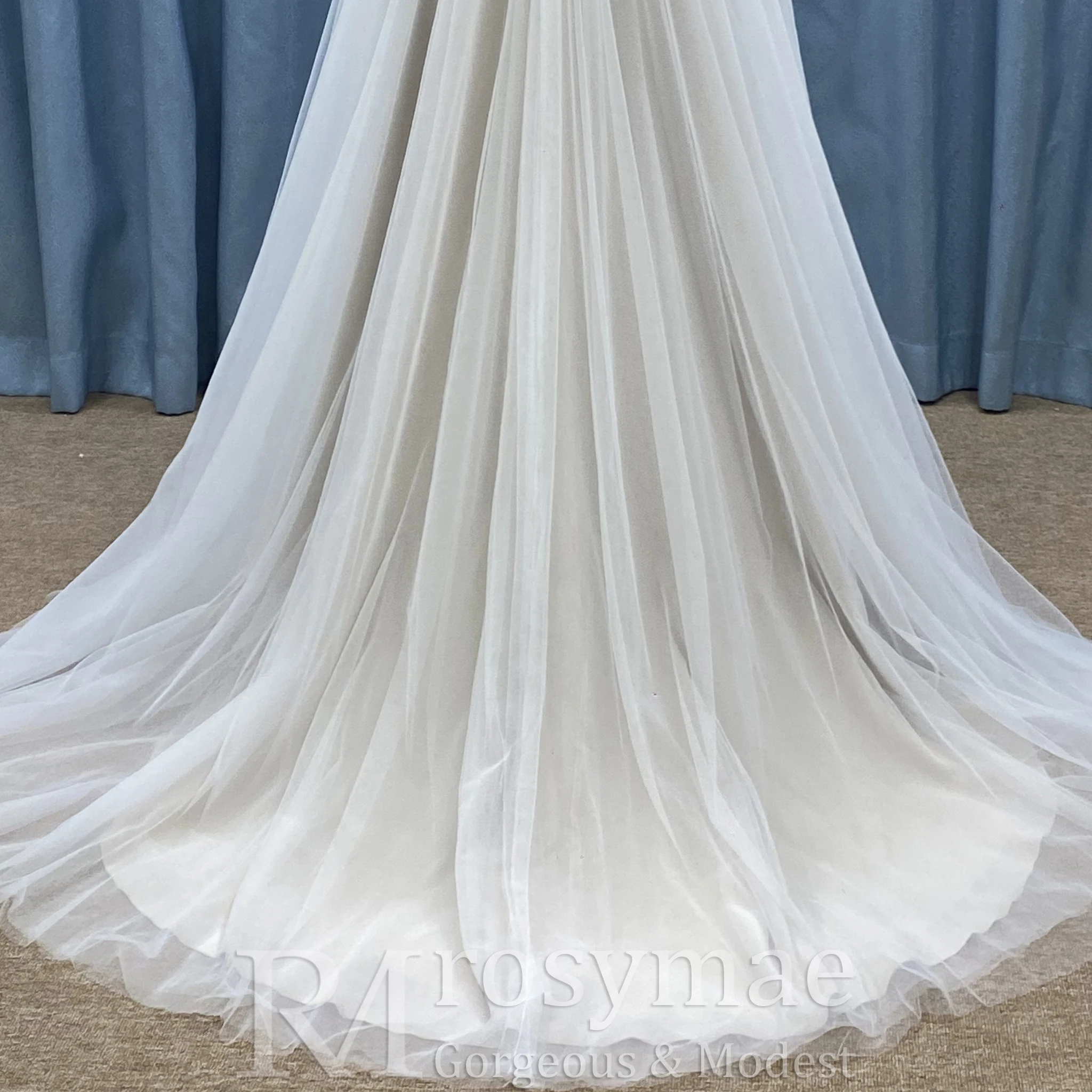 Rosymae Vestido de novia sexy con escote en V profundo y encaje de tul para mujer con camiseta sin mangas Vestido de novia elegante