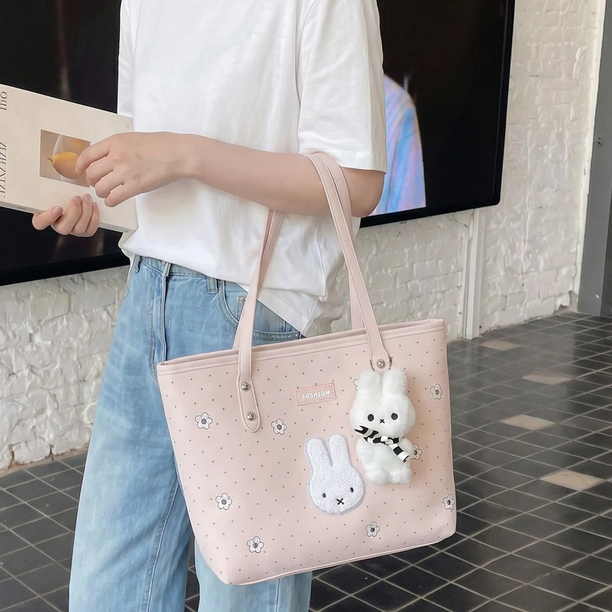 Tas Tote Miffy yang Lucu, Tas - Leatherwork Products ulasan dan harga