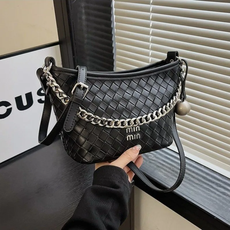 

Fashionable affordable luxury Attractive Underarm Handbag Quilted Rivet Detail Maillard Tone Students Cross Body Bag