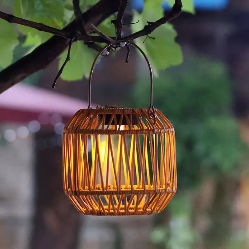 

Solar Garden Lights Rattan Woven Outdoor Lantern Hangable Light IP65 Waterproof Garden Decoration For Patio Path Backyard