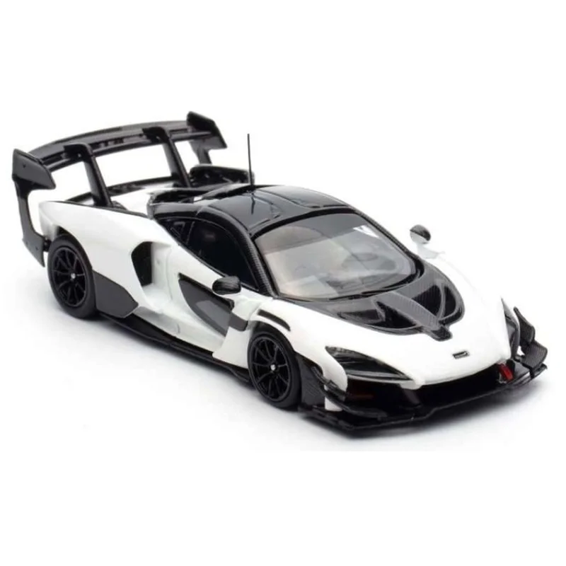 LCD 1:64 Modello di auto Senna Bianco e nero Doppia fila Ornamento in lega Malesia Mostra Veicolo in edizione limitata