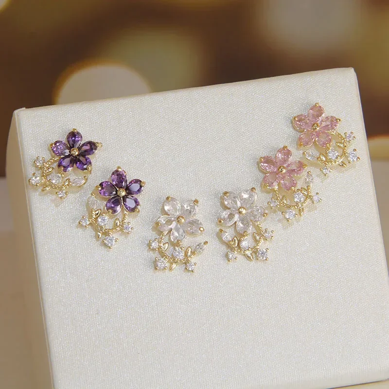 New Sight Elegant Crystal Flower Stud Earrings for Women Gift Fashion Jewelry Zirconia Butterfly Bee Earrings