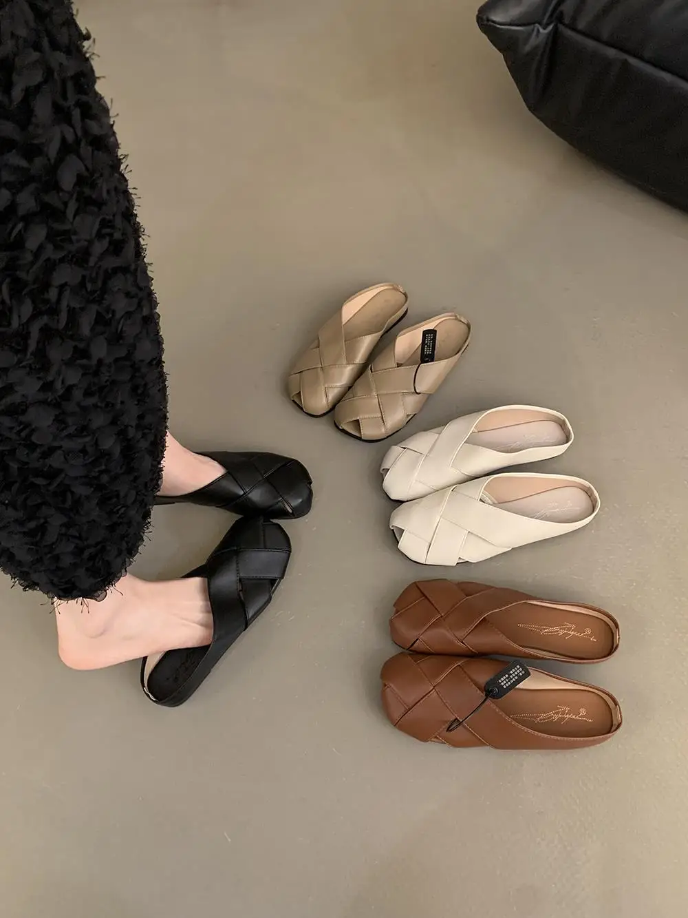 Shoes Big Size Slippers Flat Slipers Women Beige Heeled Sandals Square Toe Shallow Flock 2024 Black Soft Rubber Fabric Retro Cas