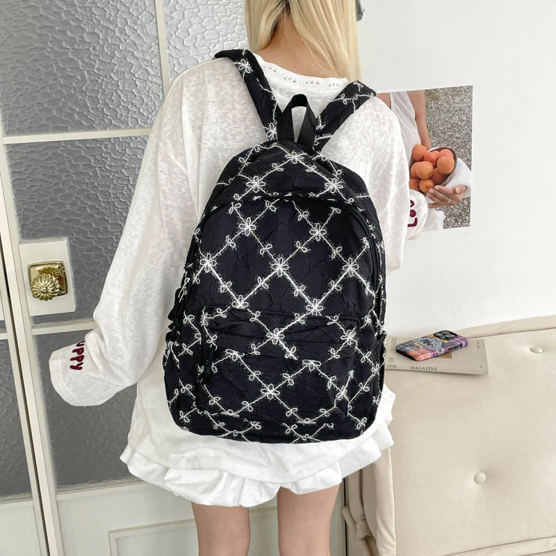 Korean Version Lightweight Bow Printed Backpack  Nylon Large Capacity Student Backpack Simple Versatile Casual Travel Backpack