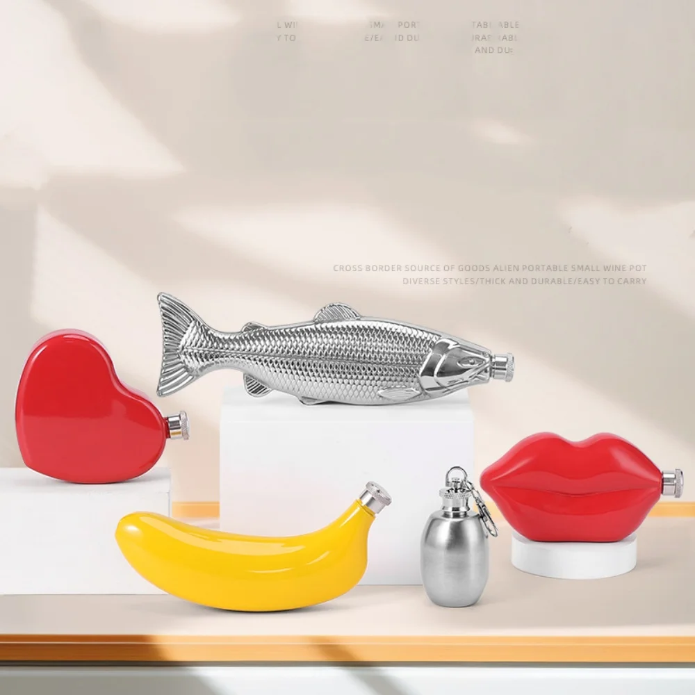 5 Oz Stainless Steel Banana Shaped Hip Flask Portable Red Lip Metal Alcohol Container for Camping Whiskey Liquor Pocket Hidden F