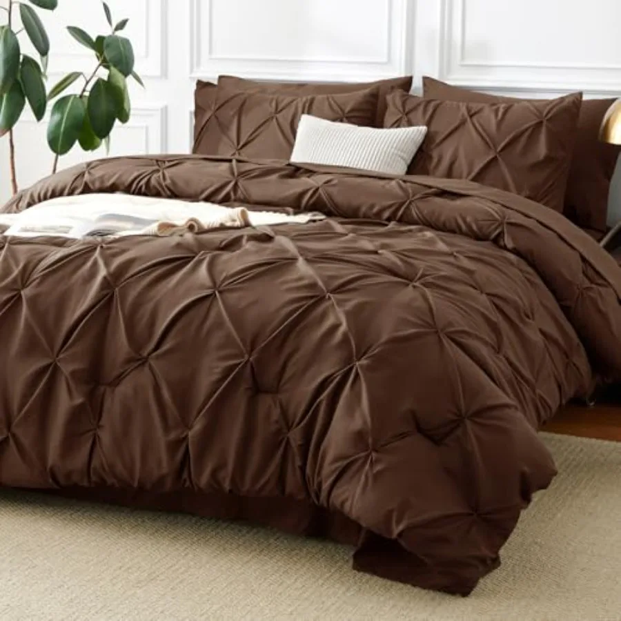 

Comforter Set, 7 Pieces Pintuck Bed in A Bag, All Season Comforter Size, Bed Set Gift for Family, Pinch Pleat Bedding Sets with