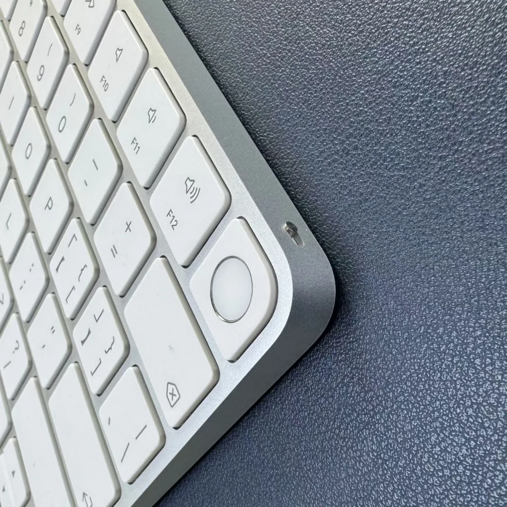 

A3118 USB-C Magic keyboard with Touch ID