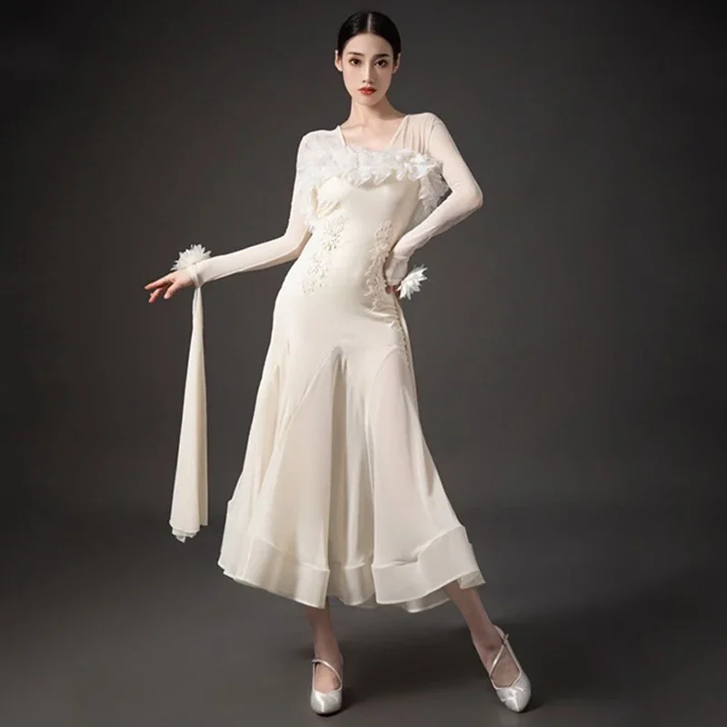 

New Ballroom Dance Dress Women Lace Ruffled Long Sleeves Waltz Performance Costume Adult Ballroom Dance Competition Dress BL9857