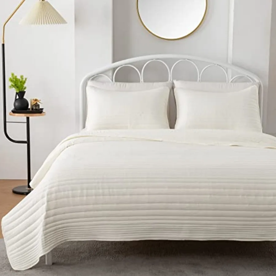 

Quilt Set Size Lightweight Ultra Soft Microfiber Bedspread 3 Pcs Coverlet for All Season Parker Collection FQ