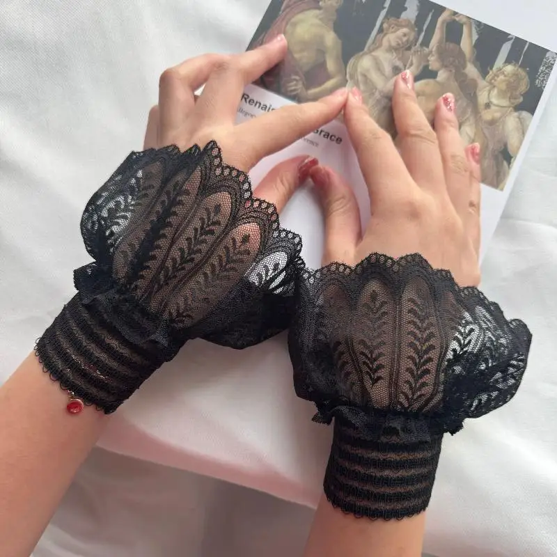 Fake Cuffs 1 Pair Detachable Lace Sleeves Elegant Embroidery Pattern Thin False Cuffs for Women Blouse Accessories