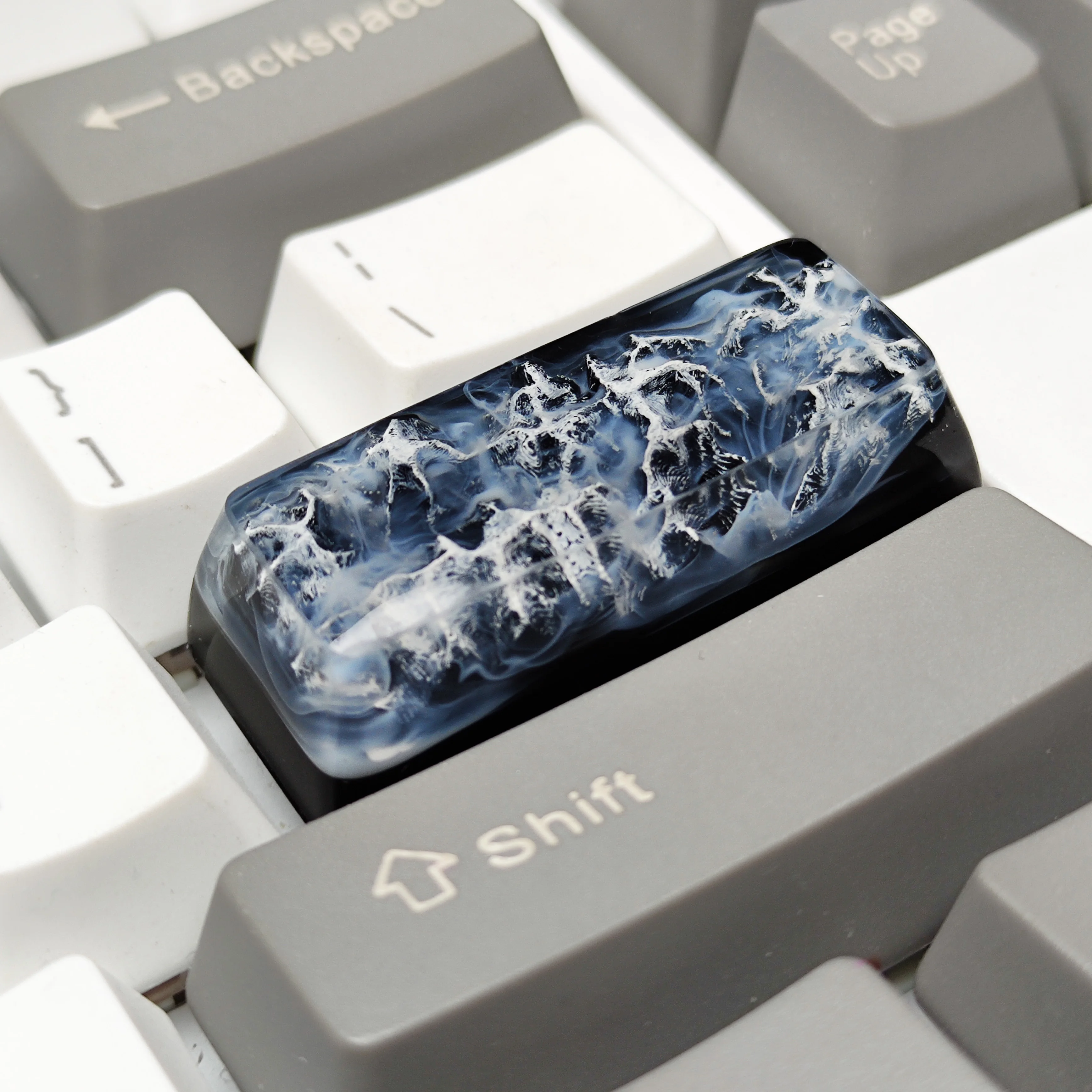 

Artisan Resin Keycap 2.25u Enter/Left Shift, Handmade Epodic Resin Keycap for Custom Mechanical Keyboard MX