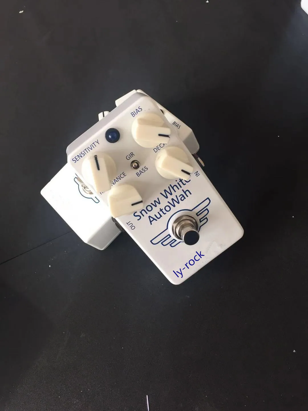 dispositif-automatique-a-effet-bloc-unique-woyin