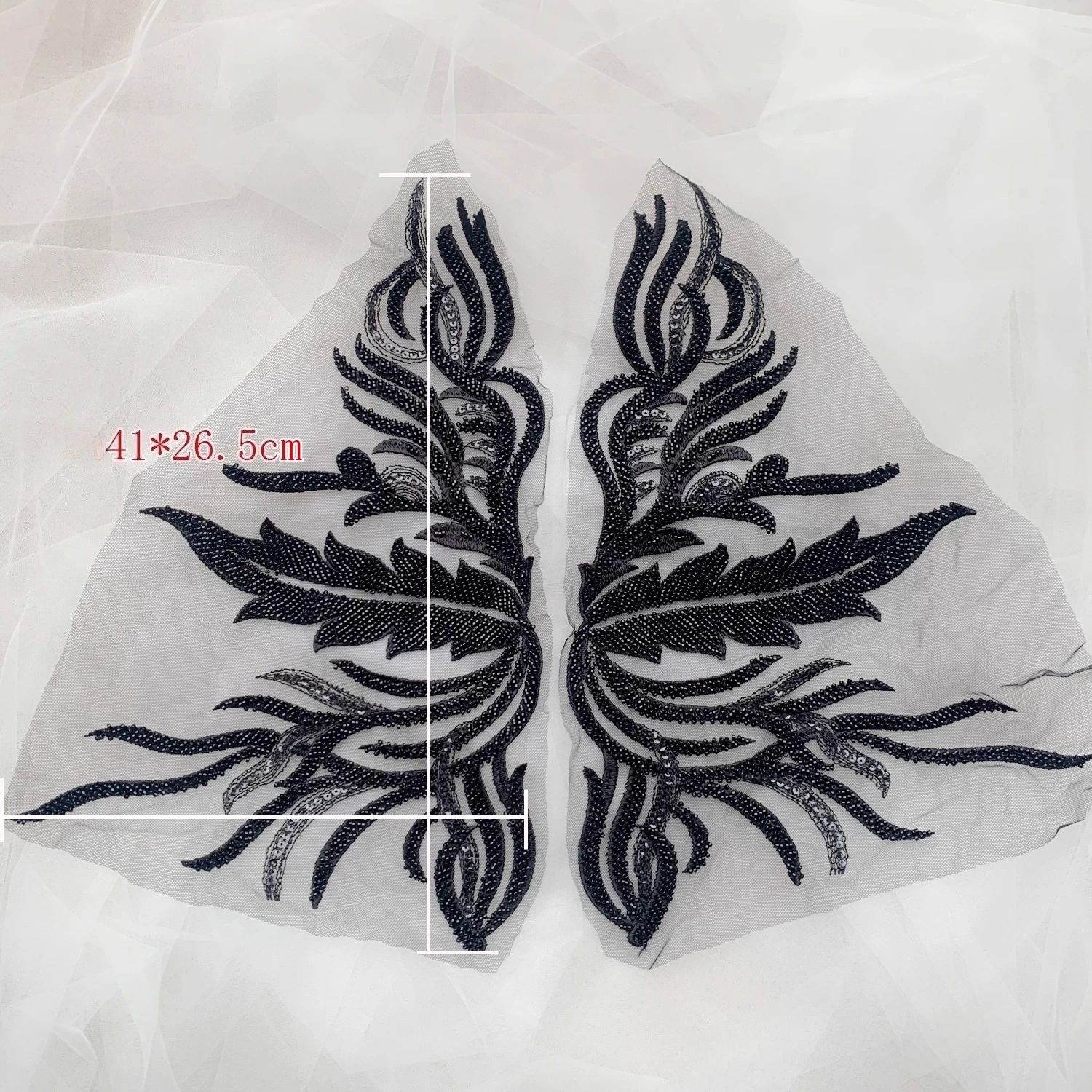 Nouvelle sélection de décalcomanies en dentelle brodées de perles de haute qualité, accessoires pour vêtements de robe de mariée personnalisés haut de gamme faits à la main