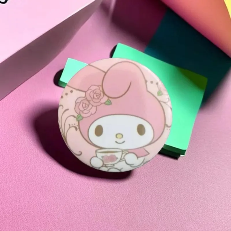 Sanrio Cinnamoroll Cartoon Brooch Anime Action Figures Hello Kitty My Melody Kuromi Lapel Pins Backpacks Broocher Collar Jewelry