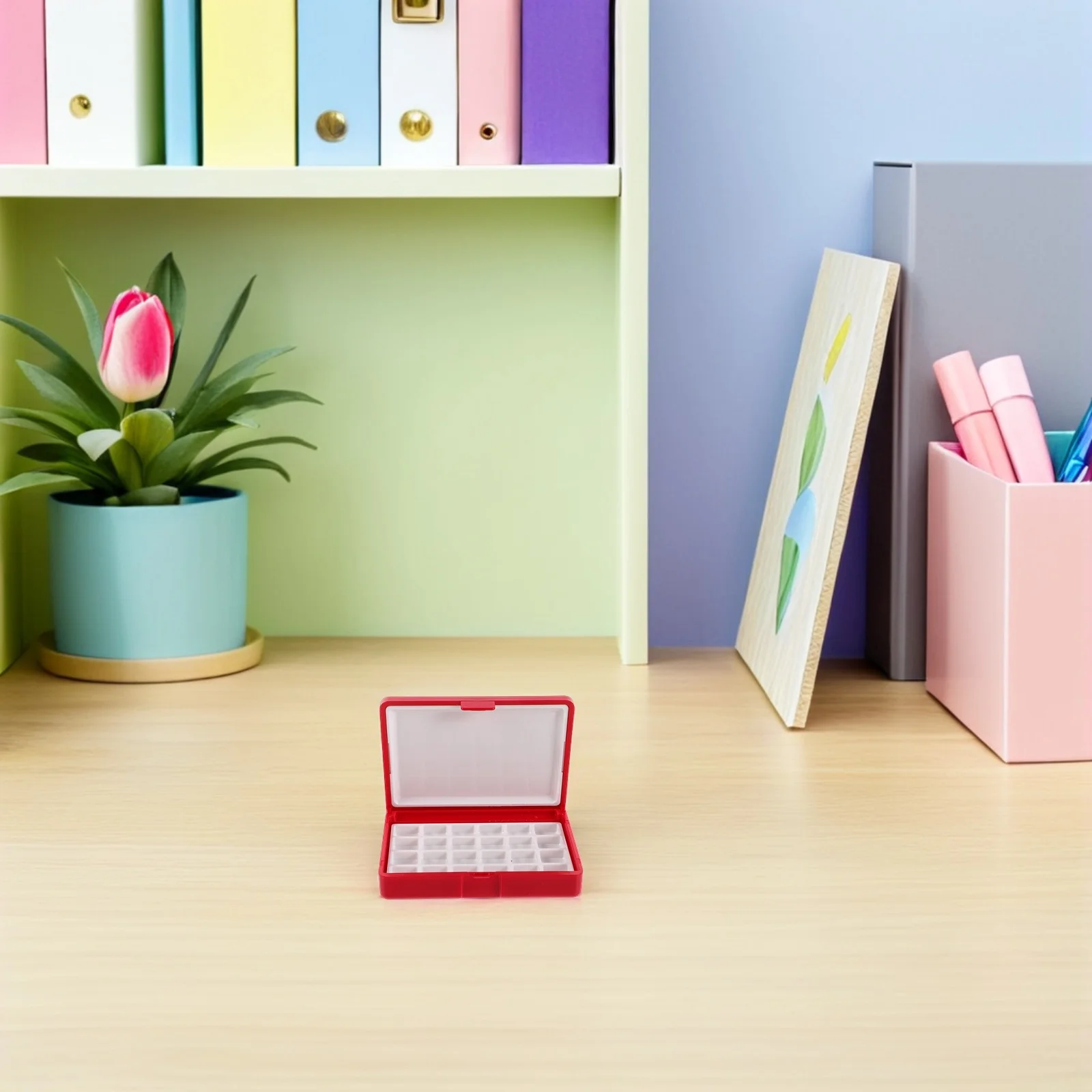 

Watercolor Palette 24-Grid Plastic Paint Tray with Lid Portable Mixing Box Travel Outdoor Art Water Color Paint Palette