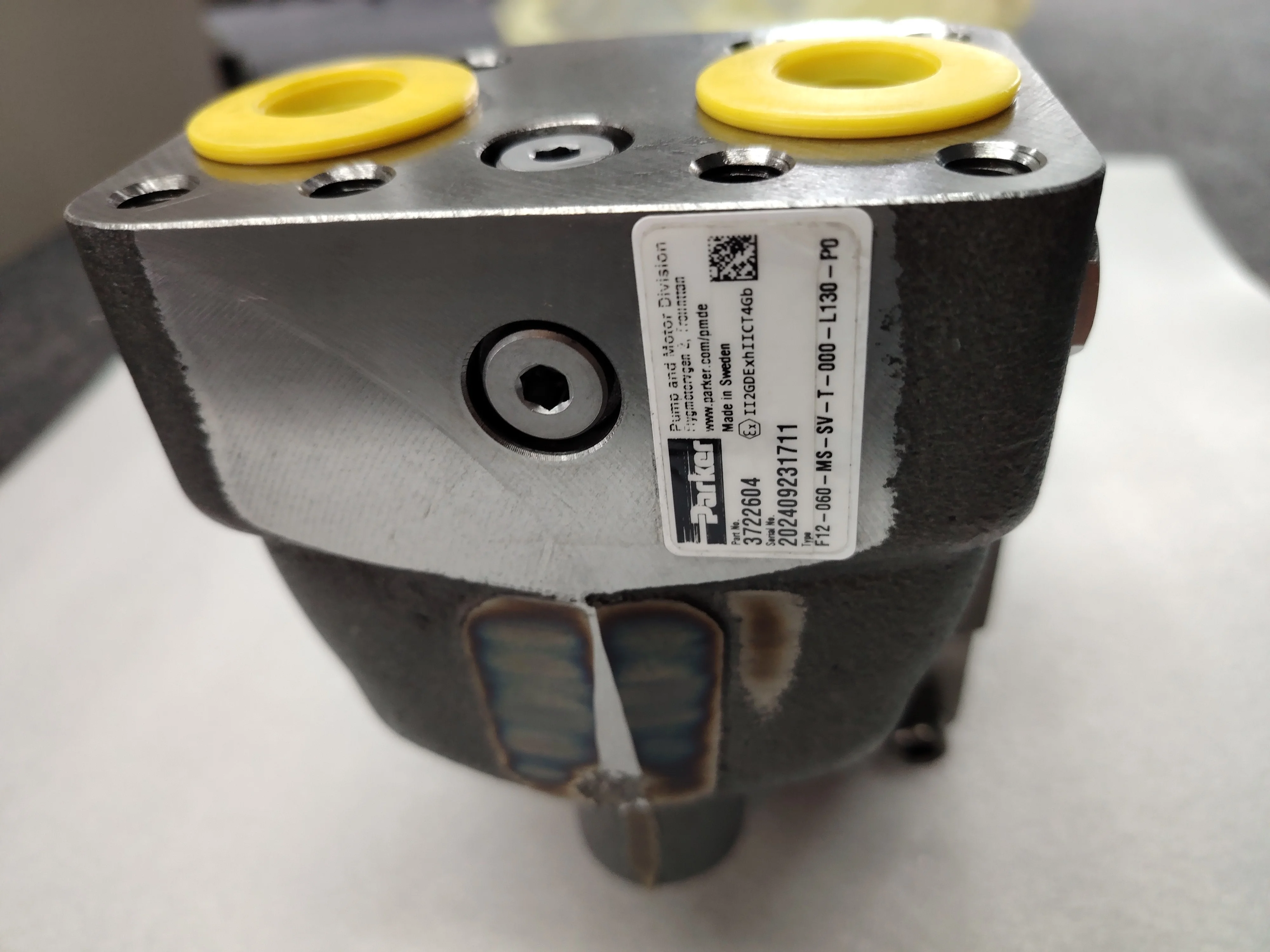 Original  F12-060-MS-SV-T-000-L130-P0(3722604) hydraulic motor in stock