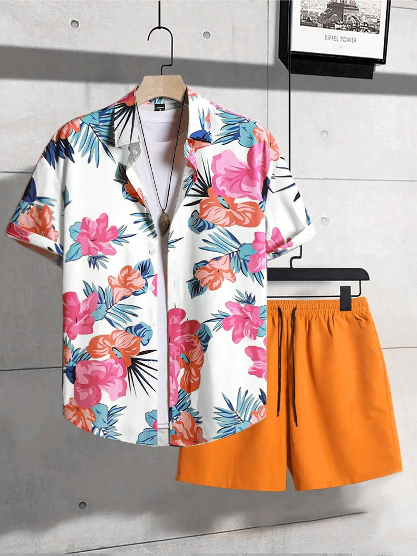 

Tropical Floral Print Short Sleeve Button-Up Shirt And Shorts Two-Piece Set For Men