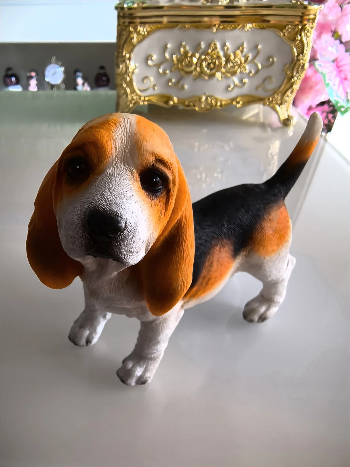 resin animal simulation Basset Hound dog model decoration living room desktop sculpture home decoration y782