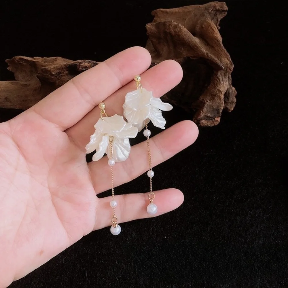 Exquisite Temperament Eternal Flower White Petals Pearl Long Tassels Dangle Earrings for Women Bride Wedding Charm Jewelry Gifts view 2