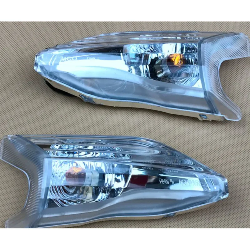 Motorcycle Front Turn Signal Direction Lamp with Bulb for Kymco Racing Kcc Acc Kcc Acc Abs