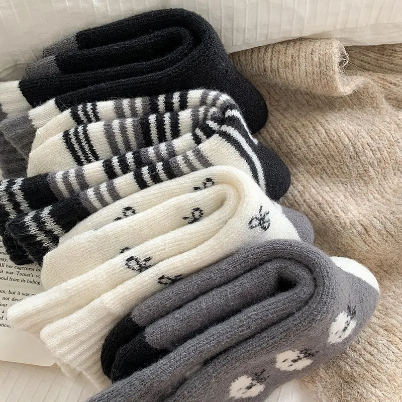 Sock Leisure Ankle Crew Fuzzy Extra-thick thigh-high Autumn Winter Wool Women Thickened Fleece Warm Looped Cashmere B2W111