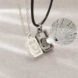 2PCS Fashion 100 Languages I Love You Projection Magnetic Couple Necklace Camera Shaped Pendant Wedding Jewelry Lover Gifts