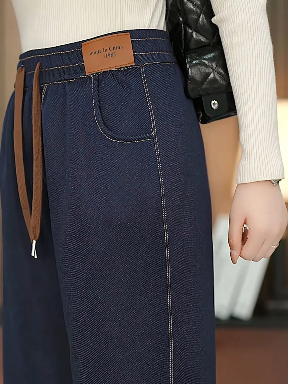 Jeans a gamba dritta casual elastici a vita alta Pantaloni a nove punte Vestibilità ampia Effetto dimagrante Comoda fibra di poliestere