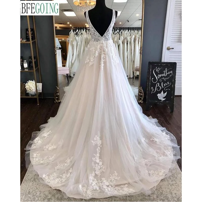 A-Line Wedding Gowns Chapel Train Custom Made Floor-Length Lace Appliques Tulle V-Neck Sleeveless Bridal Dresses