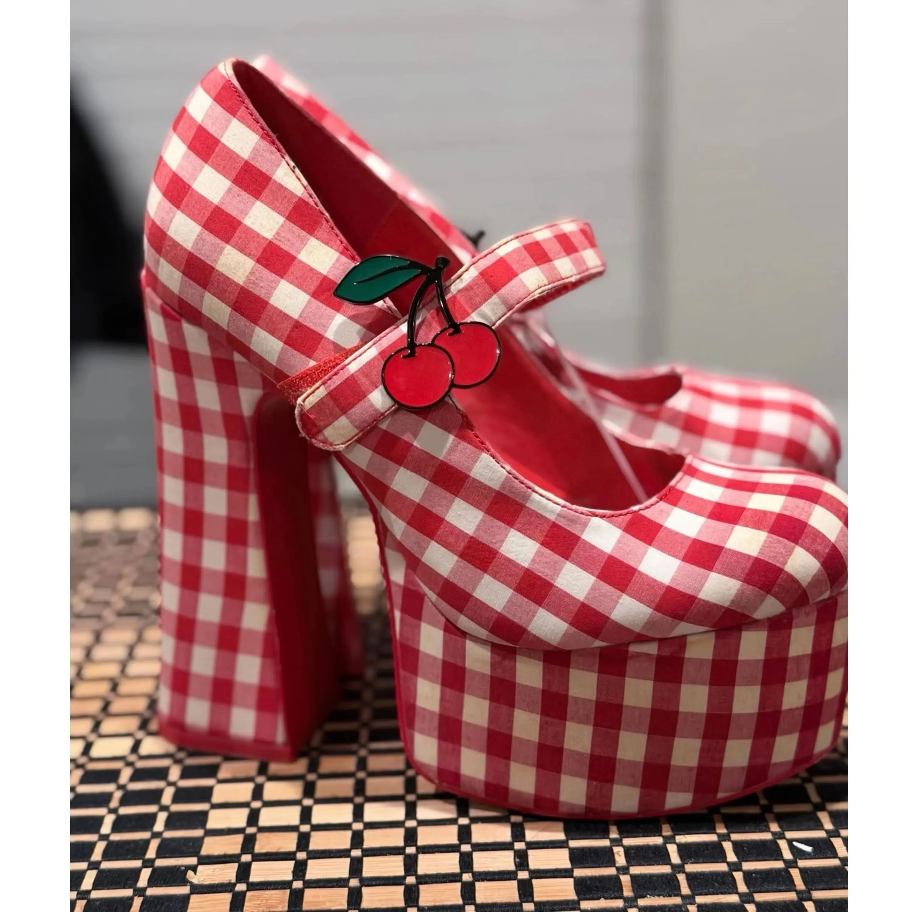 Y2K Party Fashion Sandals 2026 Summer Trend Red White Gingham Cherry Mary Jane Shoes Round Toe Block Heels Platform Shoes Sweet