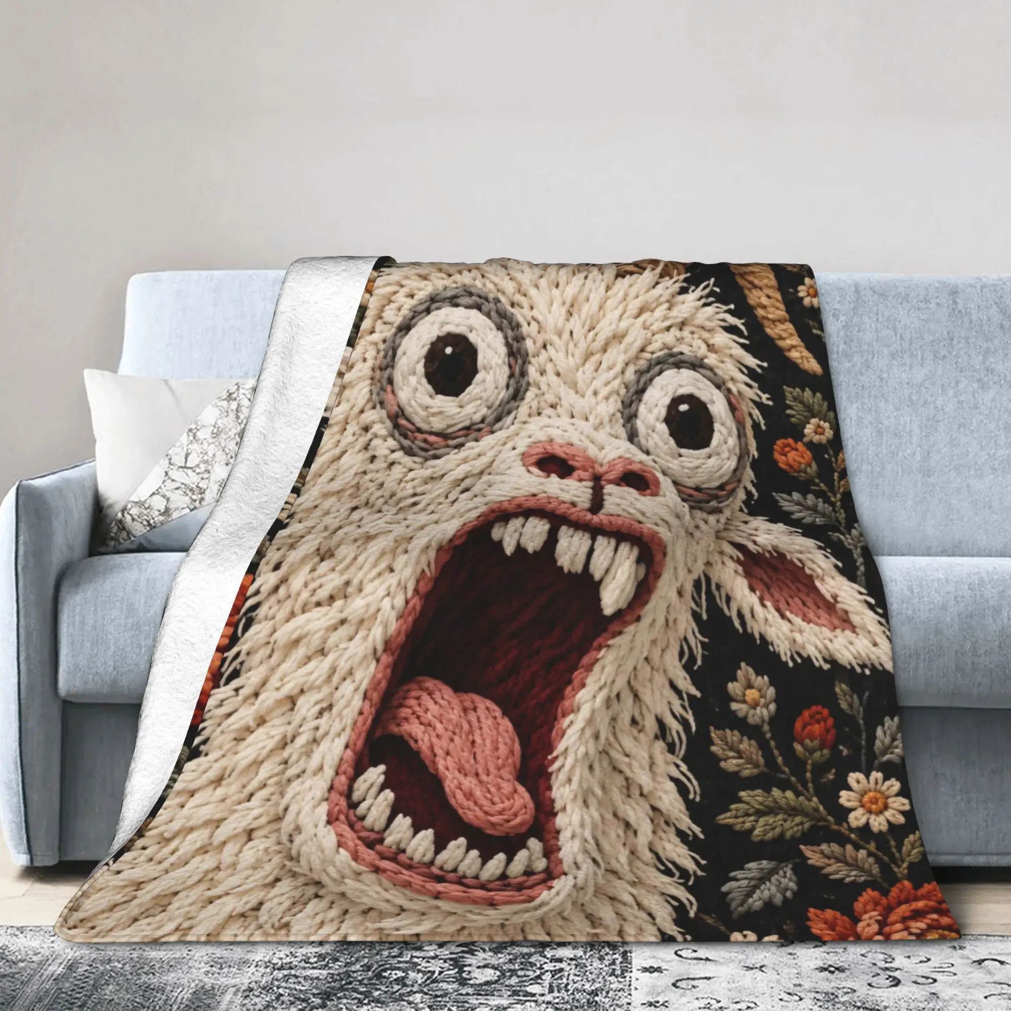 Screaming Goat Funny Animal Floral Blanket Flannel Textile Farmhouse Multifunction Lightweight Bedding Throw Blankets Office