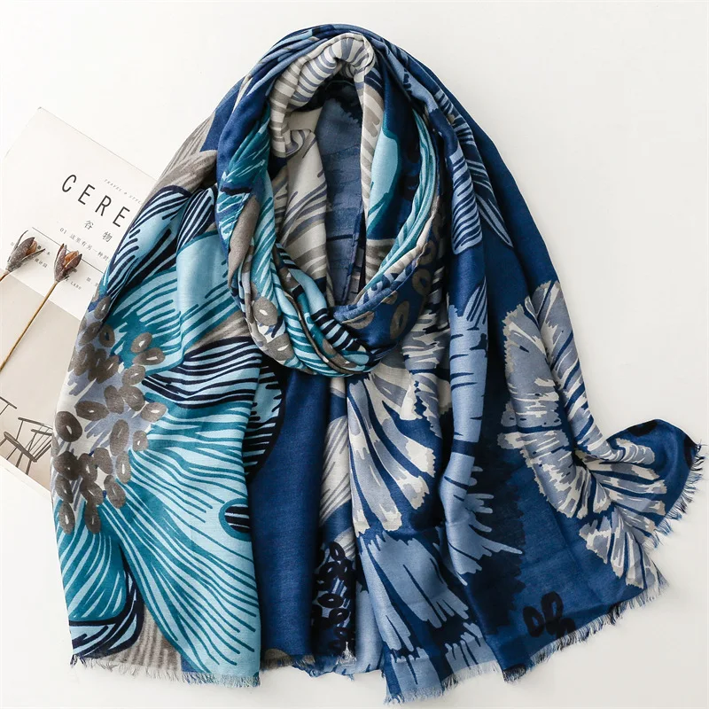 Winter Thick Aztec Petal Floral Fringe Viscose Shawls Scarf Lady High Quality Wrap Pashmina Stole Bufandas Muslim Hijab 180*90Cm