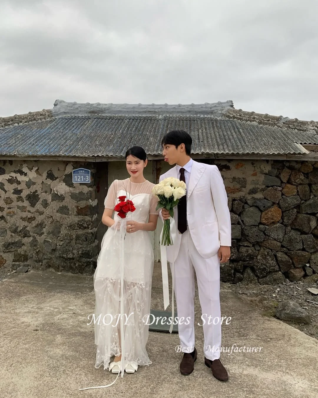 Mojy Ivory ชุดแต่งงาน Lace LACE-up A-Line ชั้น CUSTOM Made ง่ายถ่ายภาพเจ้าสาว Gowns PLUS ขนาดความยาวชั้น