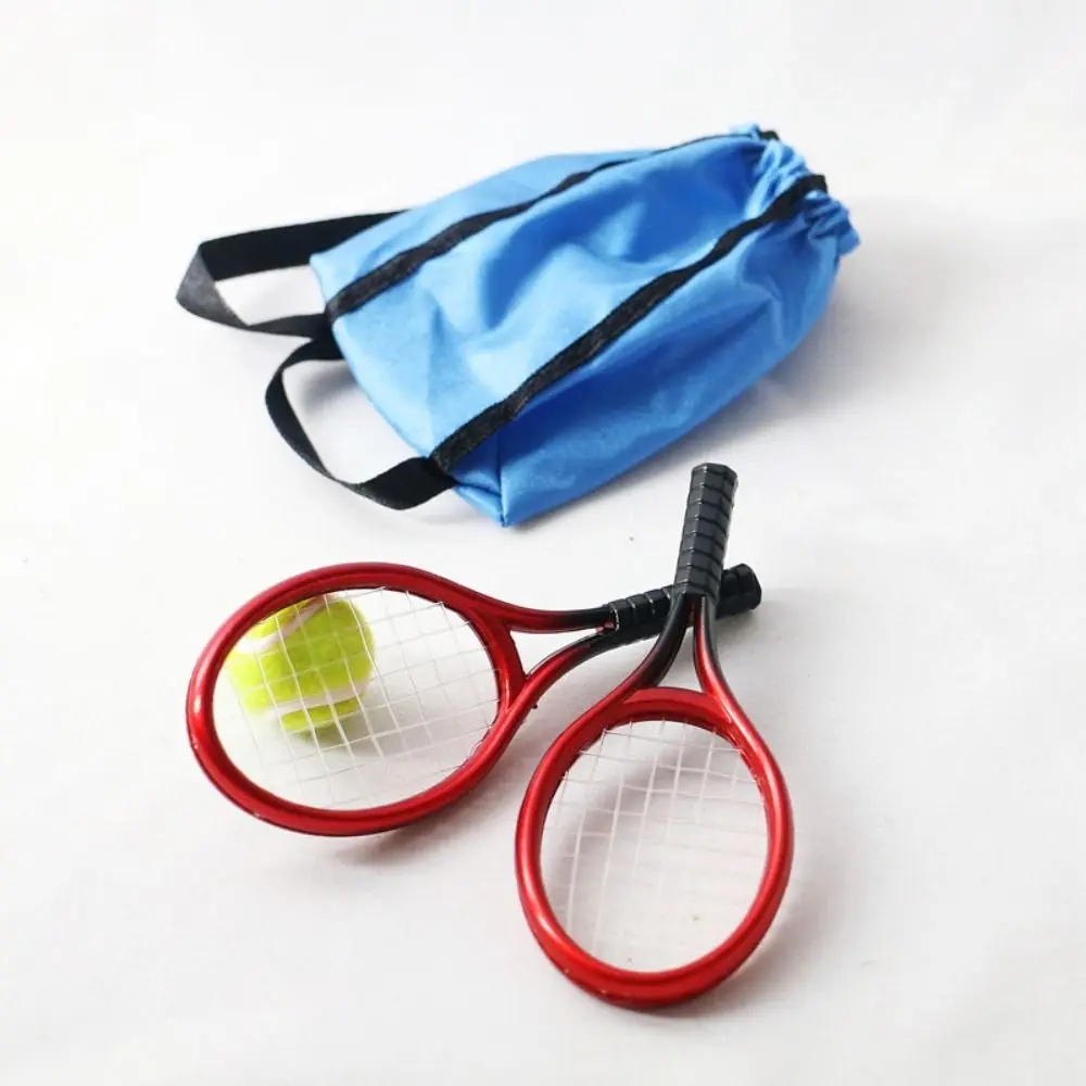 Mini kit di racchette da Tennis per bambole 1/6/1/12 accessori per casa delle bambole per casa delle bambole fai da te Tennis simulazione accessori fai da te