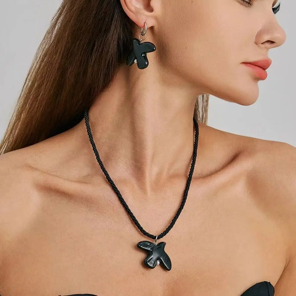 

SHIXIN Minimalist Ceramic Peace Dove Pendant Necklace Drop Earrings Jewelry Set For Women Adjustable Nylon Rope Chain Necklace