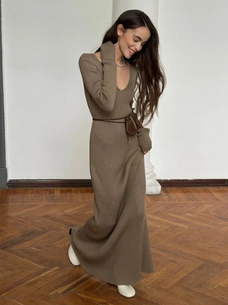 

Elegant Women's Knitted Maxi Dress V-Neck Slim Fit Bodycon Dress Vintage Long Sleeve Elegant Lady Fashion Dress Autumn Winter