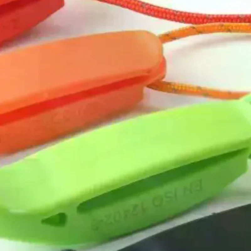 1PC Outdoor Kayak  Diving Rescue Emergency Safety Whistles Water Sports Outdoor Survival Camping Boating Swimming Whistle