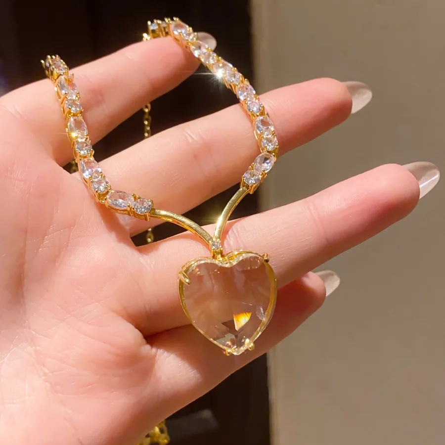 Chic Large Heart Clean Cubic Zirconia Pendant Necklace Women Glam Gorgeous Gold Plated Banquet Dinner Party Fashion Jewelry Gift