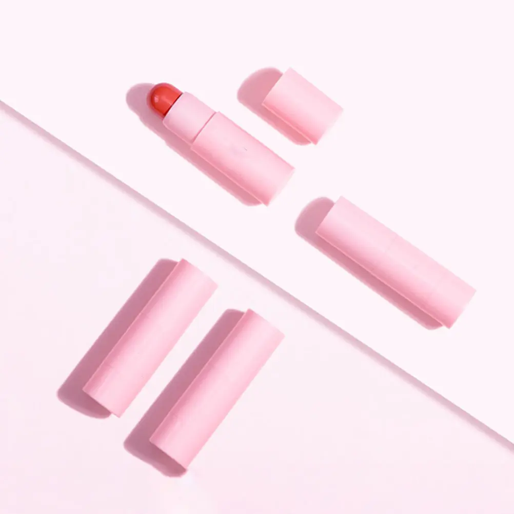4 ชิ้น ลิปสติกสำหรับผู้หญิง ลิปบาล์มเนื้อแมตต์ ช่วยเพิ่มความชุ่มชื้น ใช้ง่าย ลื่นไหล ให้ลุคธรรมชาติ เหมาะสำหรับออกกำลังกาย ดูสง่างาม