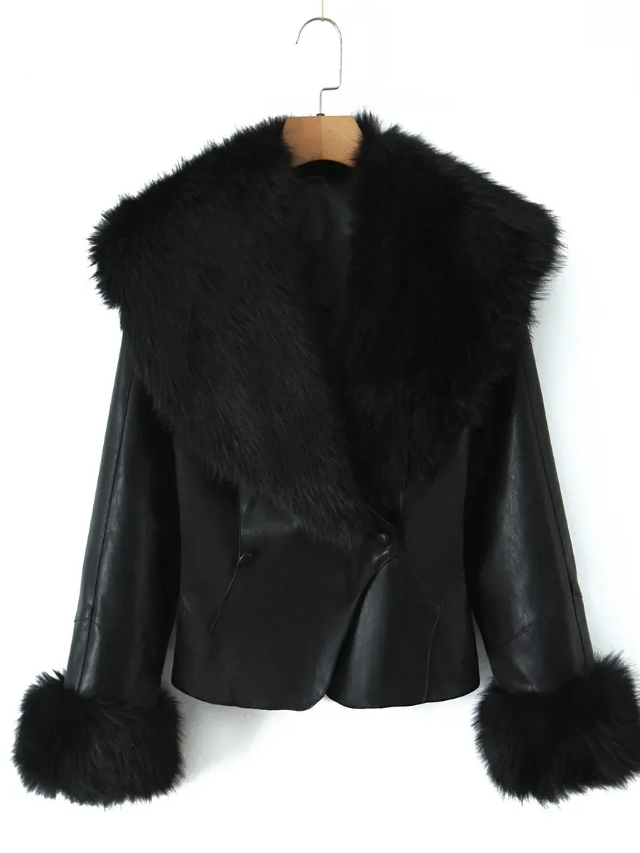 TWOTWINSTYLE سترات سهرة فاخرة للنساء بياقة من الفرو وأكمام طويلة نحيفة مقسمة مزدوجة الصدر معطف جلد PU أنثى جديد