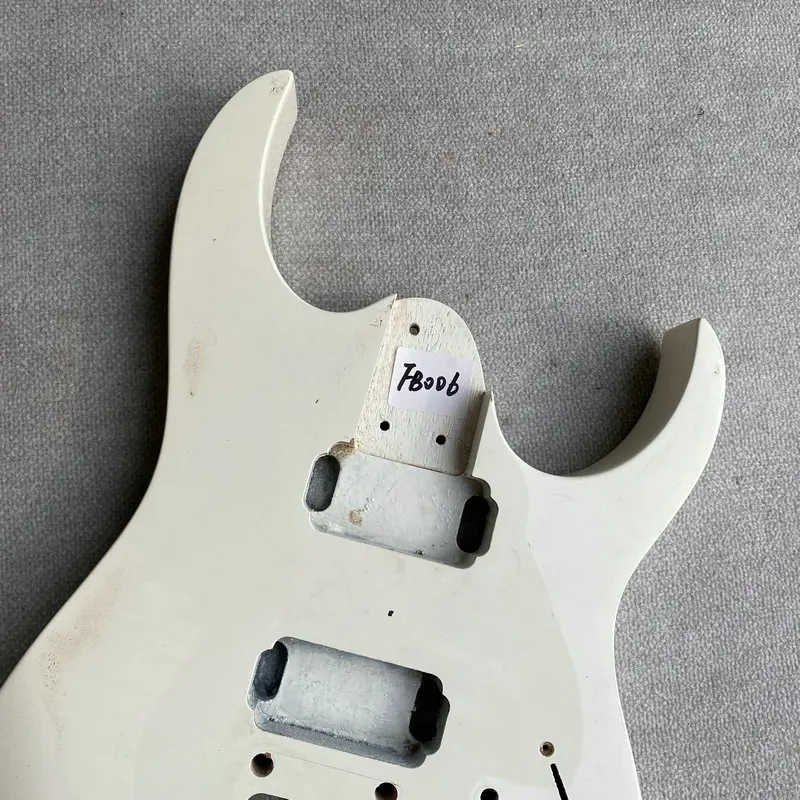 FB006 Wood Damaged  Electric Guitar Body in Solid wood White Color HH Pickups Two Points Fixed Tremolo for DIY