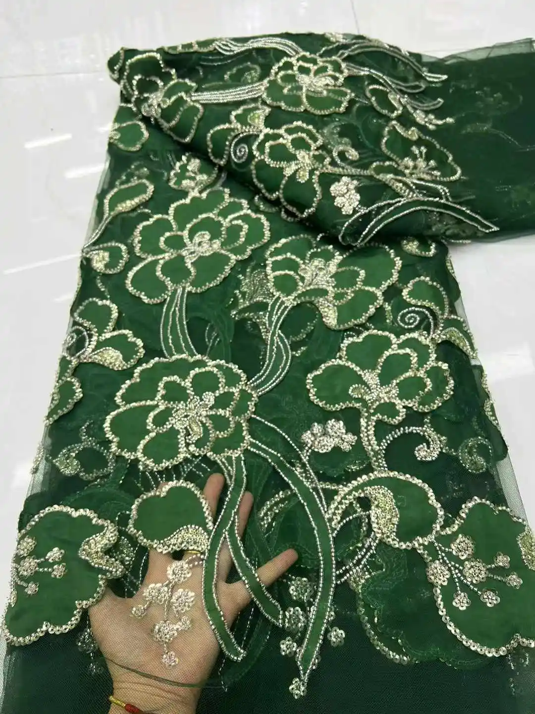 

2025 High Quality Africa Green Embroidered Lace Fabrics Beads French Mesh Net Fabric Sequins Tulle Lace For Wedding Dress Sewing