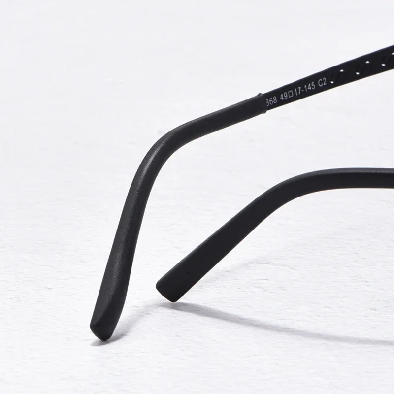 OLLMURS وصفات طبية مريحة خفيفة TR90 إطار نظارات ريترو مستدير للرجال إطار نظارات بصرية من التيتانيوم النقي للنساء 8868T