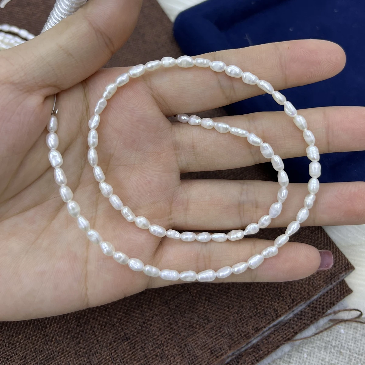

A 4-5mm Rice-Shaped Natural Freshwater Pearl Semi-Finished Beads for Jewelry Making Supplies DIY Necklace Bracelet Accessories