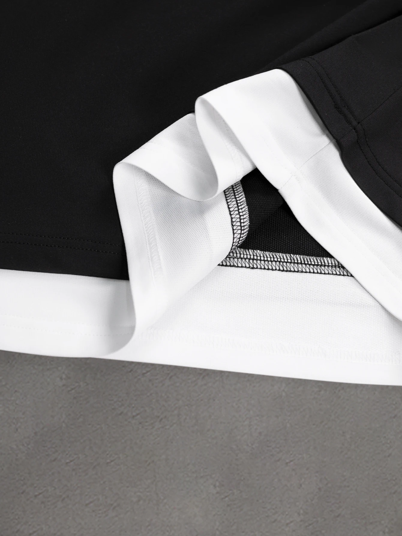Herren- und Damen-T-Shirt mit Langen Ärmeln, Zweiteiliger Optik, Stern-Logo, Kursivdruck, Mehrlagiger Rundhalsausschnitt, Y2K Hip-Hop Streetwear, Oversized-Top – Detail 7