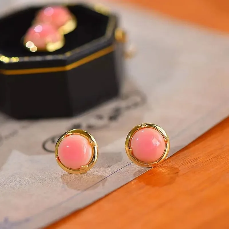 Queen Shell Round Studs Queen Snail Girl Heart Pink Rouge Shell Earrings Female Simple And Compact Exquisite